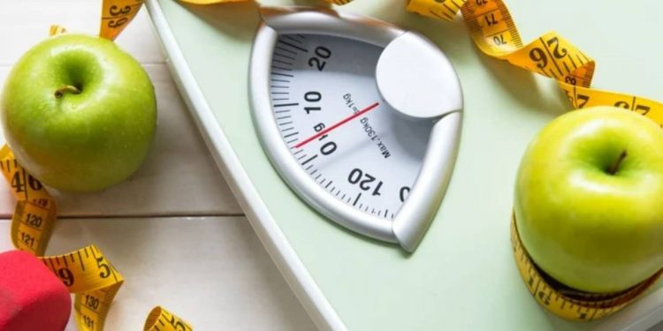 اسباب ثبات الوزن اثناء الرجيم